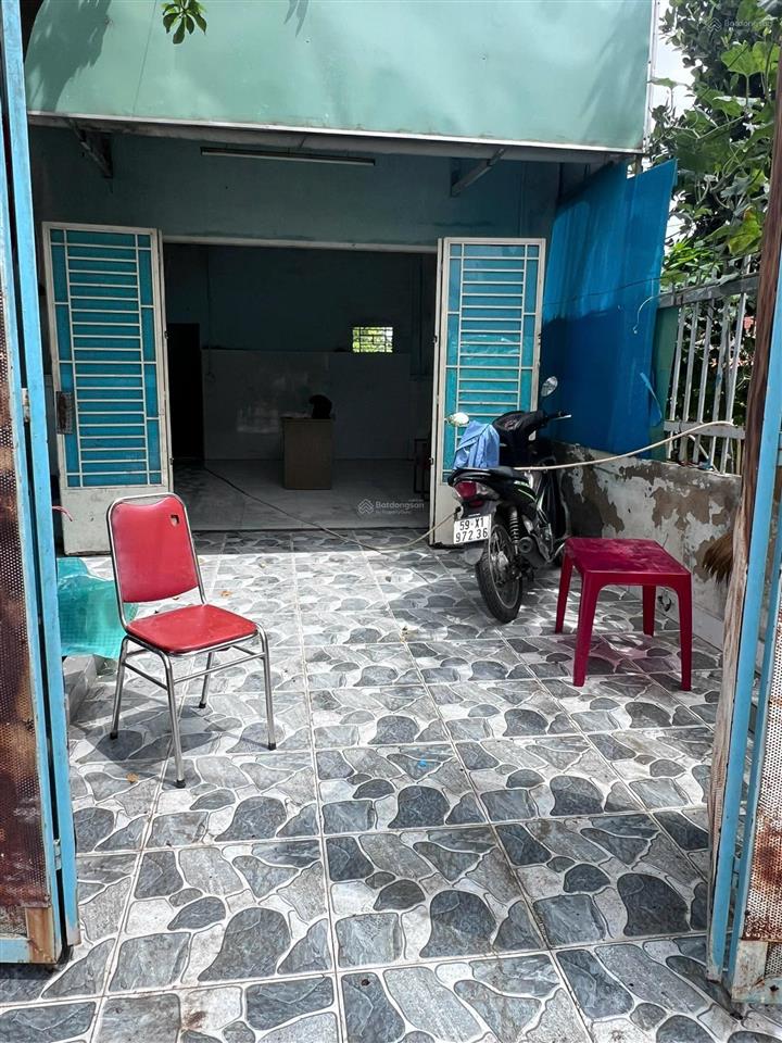 Cho thuê nhà cấp 4 khu samsung village bưng ông thoàn liền kề khu công nghệ cao q9 cũ 4,5 tr/tháng