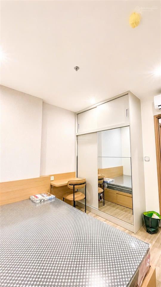 Cho thuê căn 2pn 2wc full nội thất view vincom và sông đồng nai, giá 10 triệu/th