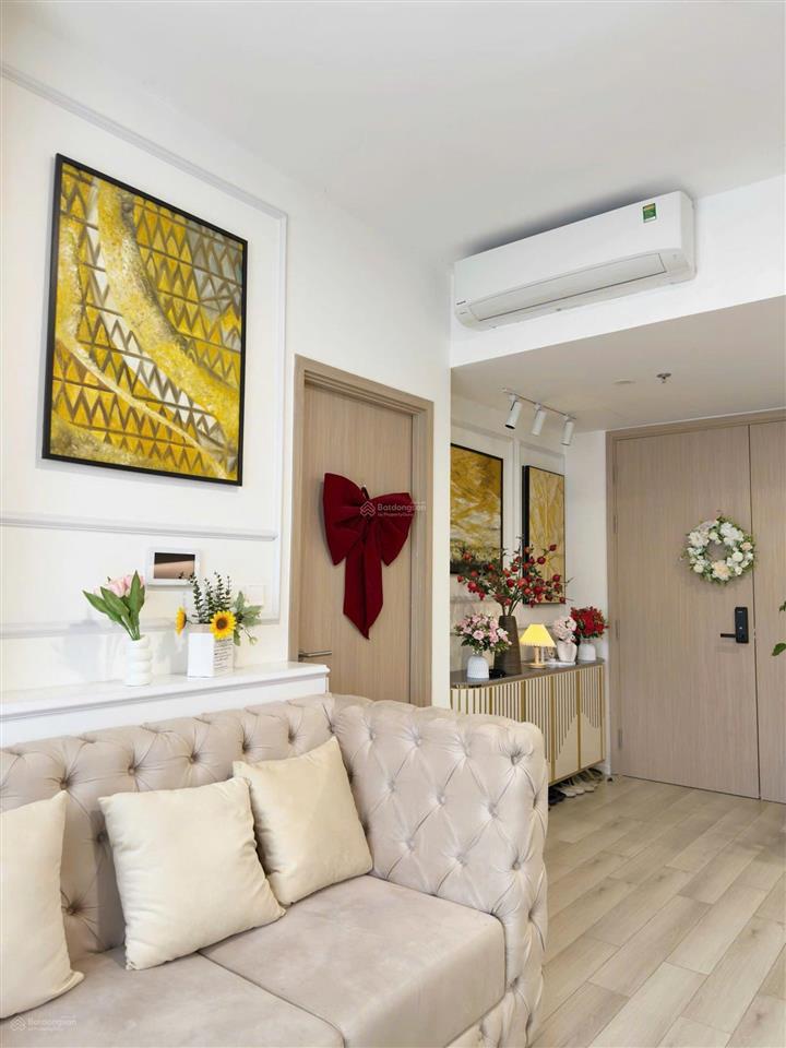 Cho thuê căn 2pn full nội thất đẹp, view thoáng giá 12tr/th, free phí quản lý