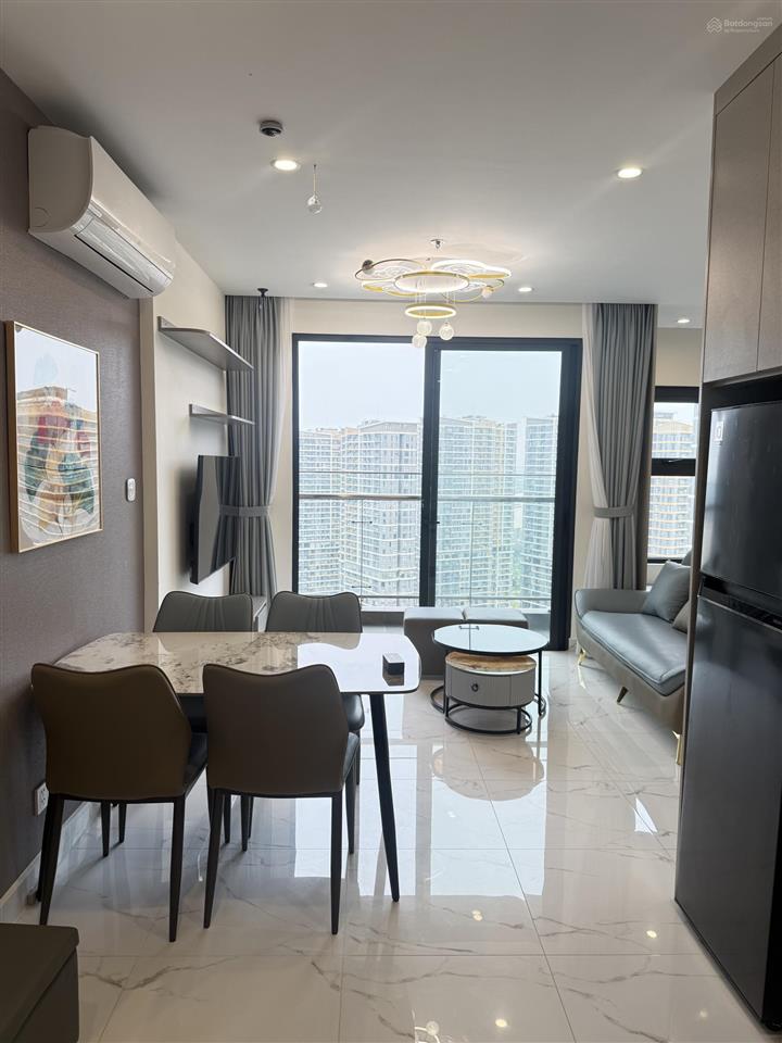 Cho thuê căn góc 2pn full nội thất luxury giá 12tr/th view sông, công viên 36ha