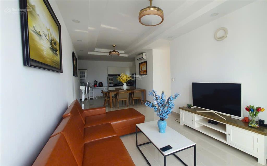 Bán gấp căn 3 phòng 108m2 chung cư vũng tàu melody, full nội thất, tầng cao.  e yến 0792 366 ***