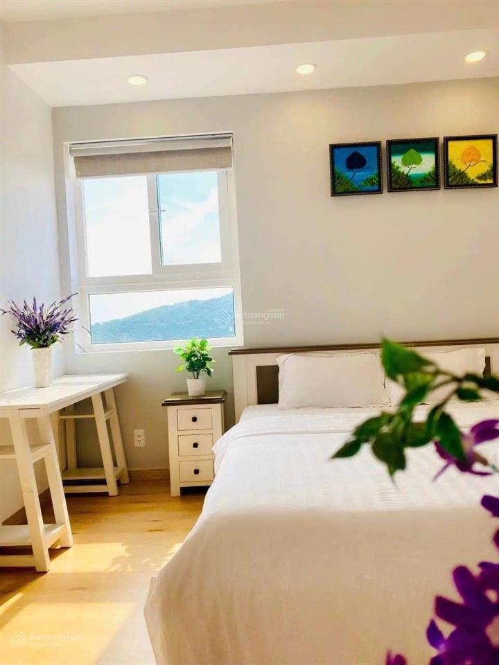 Bán gấp căn 3 phòng 108m2 chung cư vũng tàu melody, full nội thất, tầng cao.  e yến 0792 366 ***