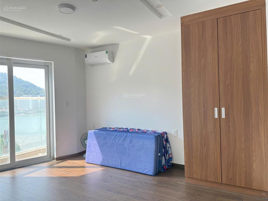 Bán căn 2 phòng 3 wc 89m2 cc mermaid seaside mặt tiền biển trần phú vũng tàu. giá 2.450 tỷ
