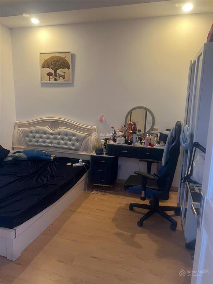 Bán căn 1 phòng 45 m2 cc vũng tàu melody, giá 2.5 tỷ. full nội thất. sổ hồng.  e yến 0792 366 ***