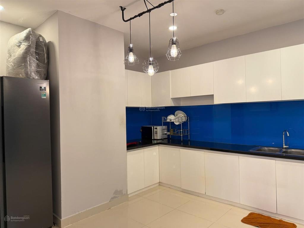 Bán căn 2 phòng ngủ chung cư vũng tàu melody, nhà vuông 68m2 . giá 3.6 tỷ .  e yến 0792 366 ***