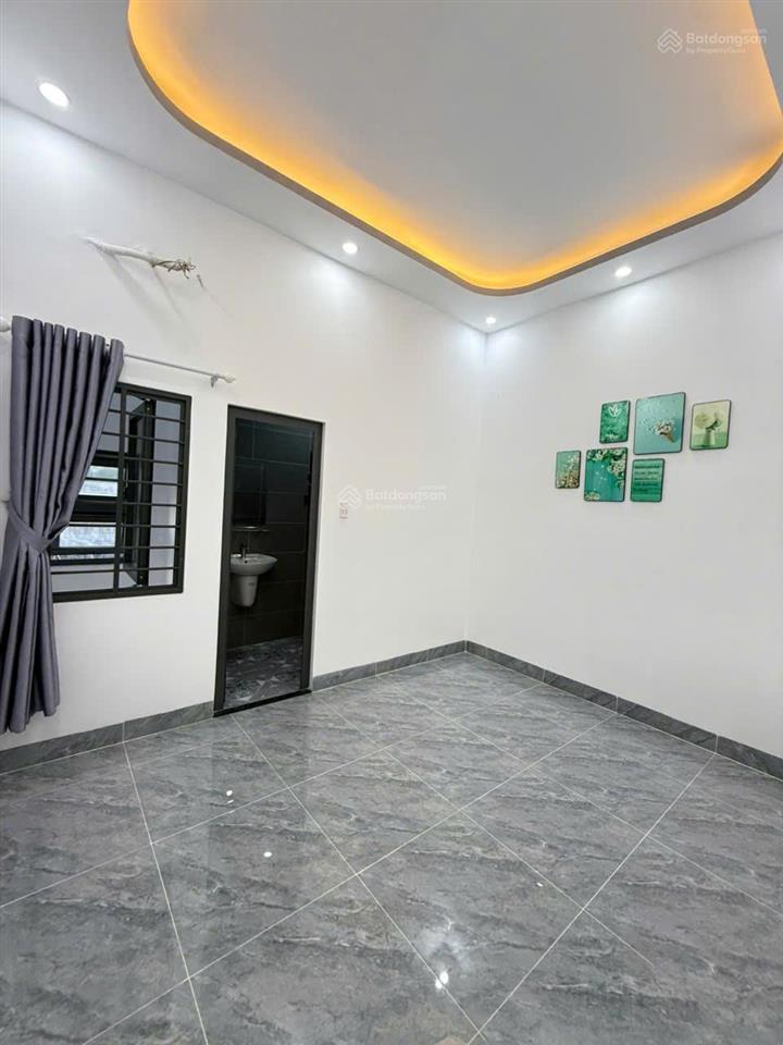 Bán nhà hẻm lý tự trọng  vũng tàu cách biển bãi trước 5 phút đi bộ. nhà mới đẹp.  0792 366 ***
