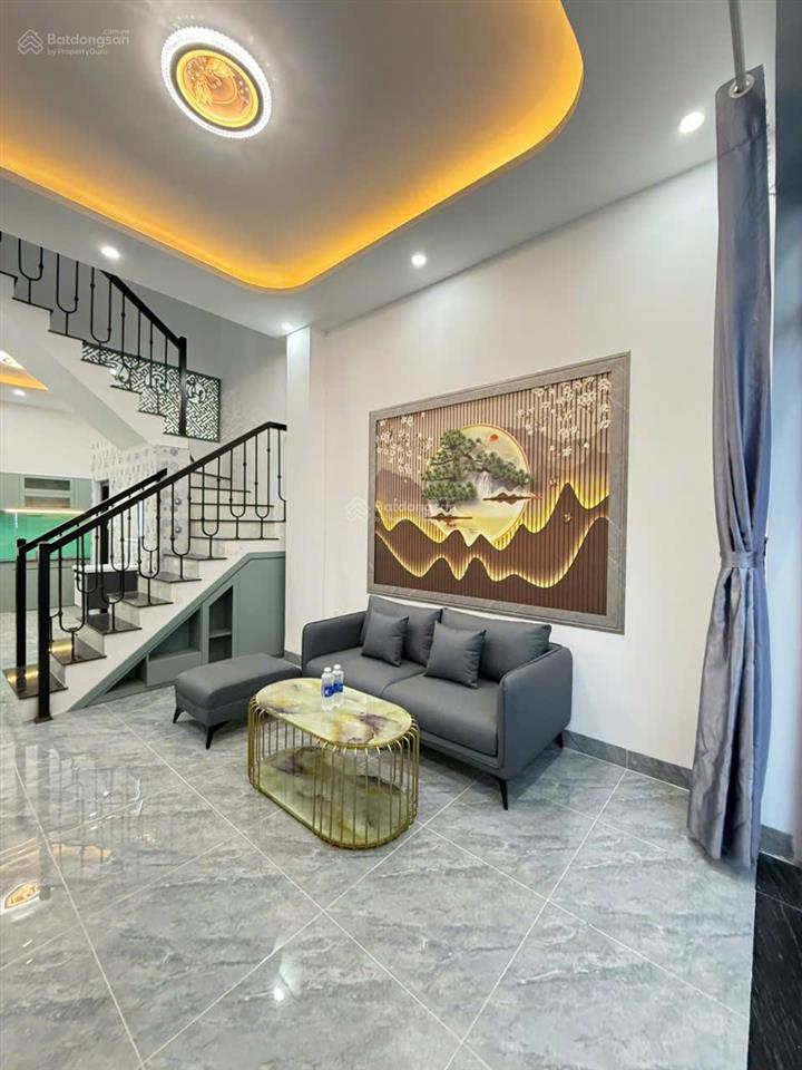 Bán nhà hẻm lý tự trọng  vũng tàu cách biển bãi trước 5 phút đi bộ. nhà mới đẹp.  0792 366 ***