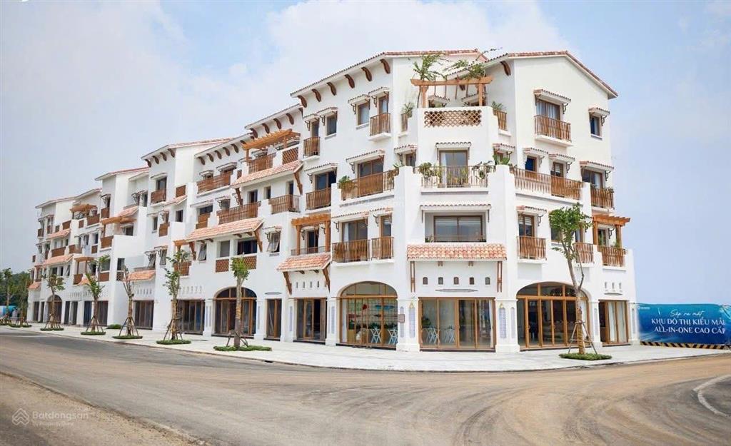 Căn góc casa townhouse blanca city vũng tàu , giá đặc biệt 33 tỷ.  em yến 0792 366 ***