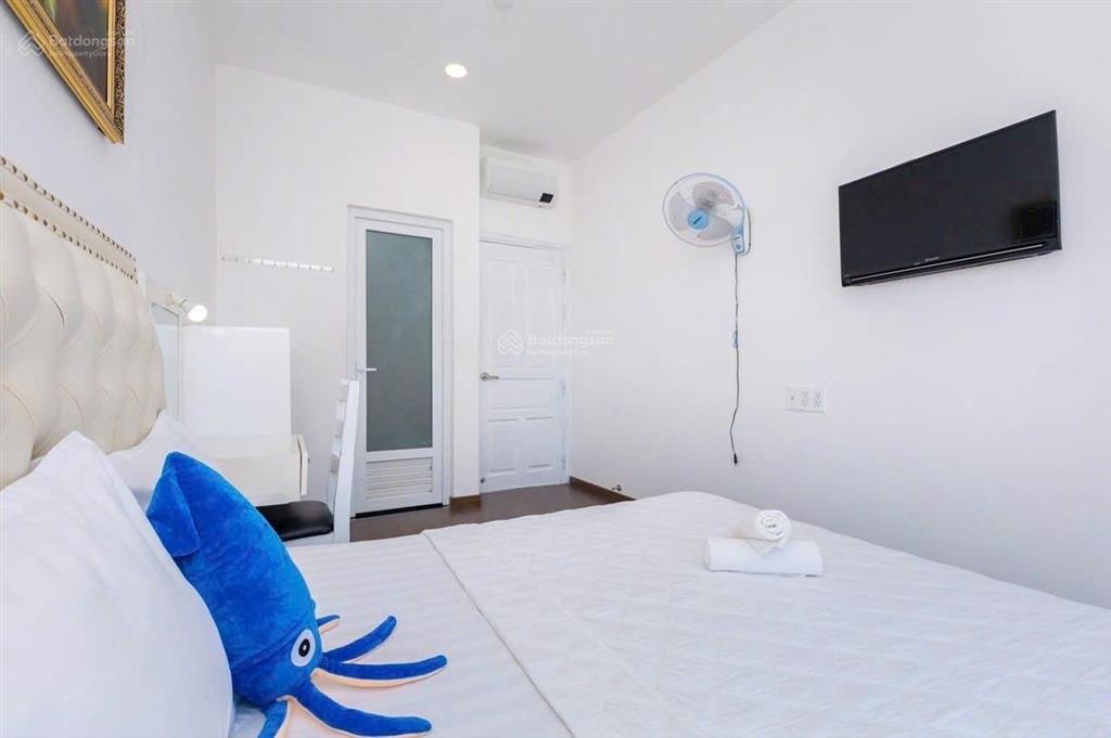 Bán căn 2 phòng ngủ cc mermaid seaview vũng tàu, full nội thất. giá 4 tỷ.  e yến 0792 366 ***
