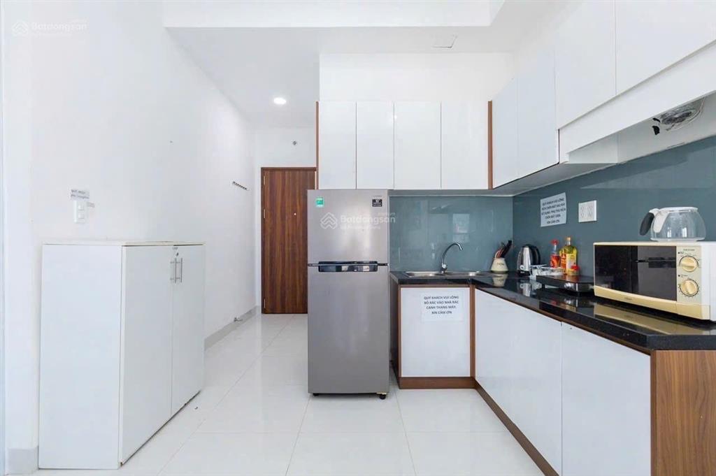 Bán căn 2 phòng ngủ cc mermaid seaview vũng tàu, full nội thất. giá 4 tỷ.  e yến 0792 366 ***