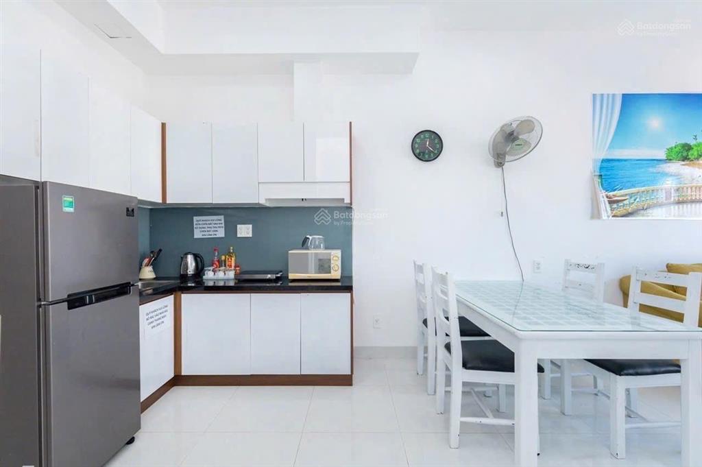 Bán căn 2 phòng ngủ cc mermaid seaview vũng tàu, full nội thất. giá 4 tỷ.  e yến 0792 366 ***