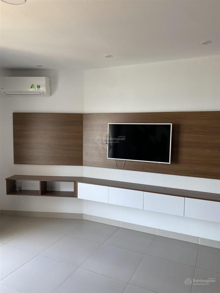 Cho thuê căn 1 phòng ngủ cc mermaid seaside, giá 8 triệu/tháng, full nội thất.  yến 0792 366 ***
