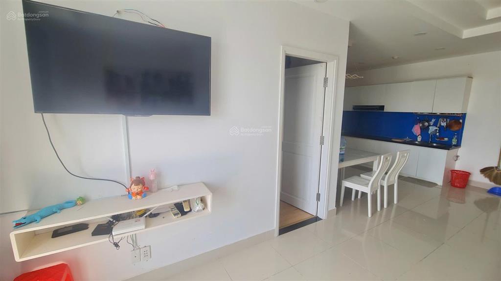 Bán căn 2 phòng 74m2 cc vũng tàu melody. giá bán 3,8 tỷ. full nội thất xịn.  e yến 0792 366 ***