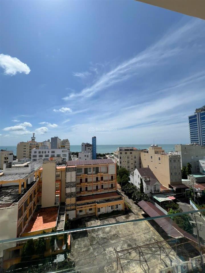 Bán chung cư 2 phòng 84m2 vũng tàu goldsea, full nội thất. giá 3.8 tỷ, view biển.  yến 0792 366 ***