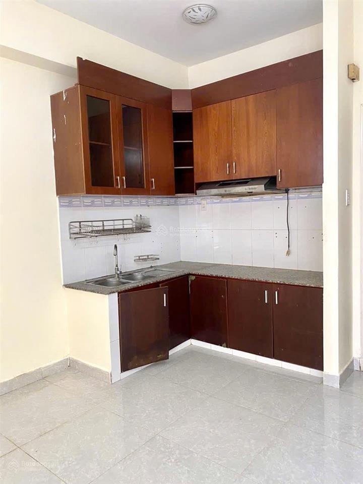 Cho thuê cc 1pn, 1vs, bc, 37m2, giá 4,5 triệu tại lê thành twin towers, bình tân nhà mới sạch đẹp