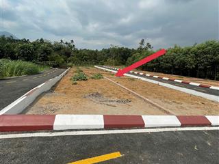 Sổ đỏ chính chủ cần bán lô đất 2 mặt tiền, 52m2 full thổ cư, giá rẻ chưa từng có, chỉ 1.6 tỷ