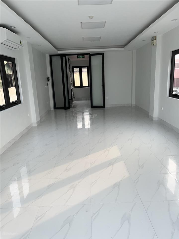 Cc cho thuê ch hoặc vp mặt đường ô tô tránh, ngõ 117 thái hà, hn