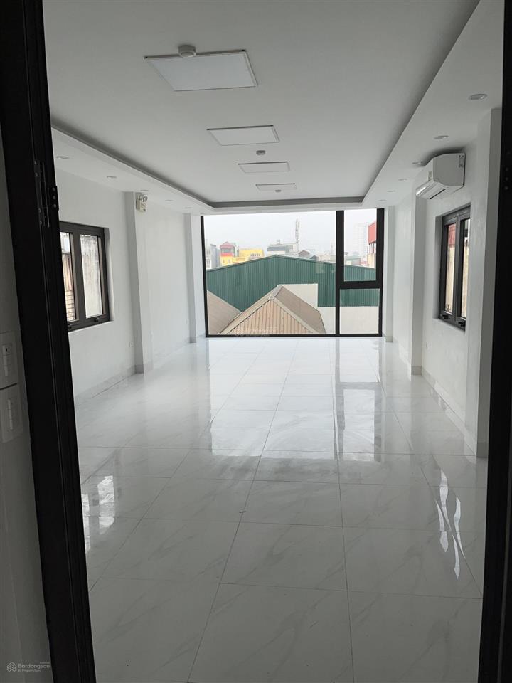 Cc cho thuê ch hoặc vp mặt đường ô tô tránh, ngõ 117 thái hà, hn