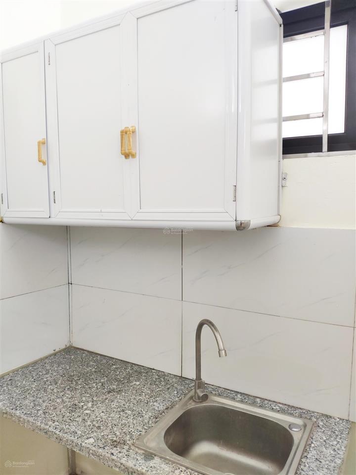 Cho thuê phòng dạng căn hộ cao cấp cực đẹp đủ đồ thang máy đỗ đức dục