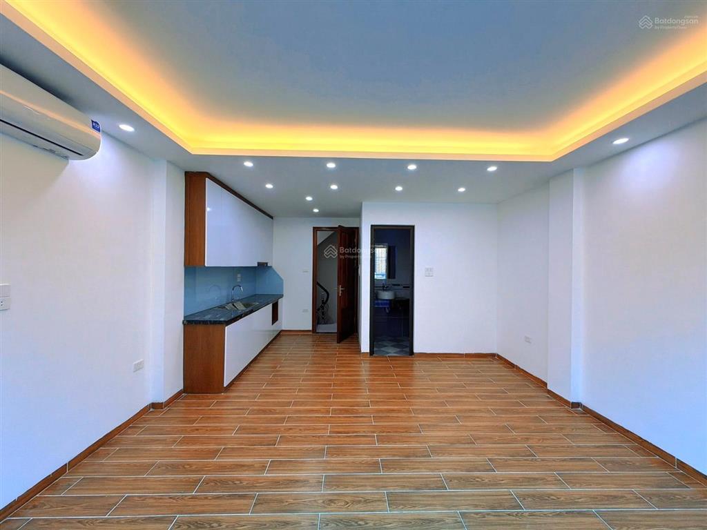 Siêu đẹp! bán nhà lê văn lương, hoàng ngân dt 46m2x6t thang máy, cách phố 60m chỉ 13,6 tỷ