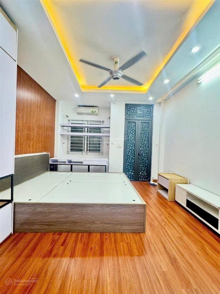 Cực gấp! bán nhà đình thôn, thiên hiền dt 31m2x6t cách ô tô 15m, ở ngay giá chỉ 7,6 tỷ