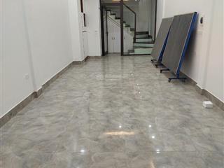 Tôi là chủ nhà cần cho thuê nhà số 12a, phân lô đầm trấu, hai bà trưng, đường rộng có vỉa hè