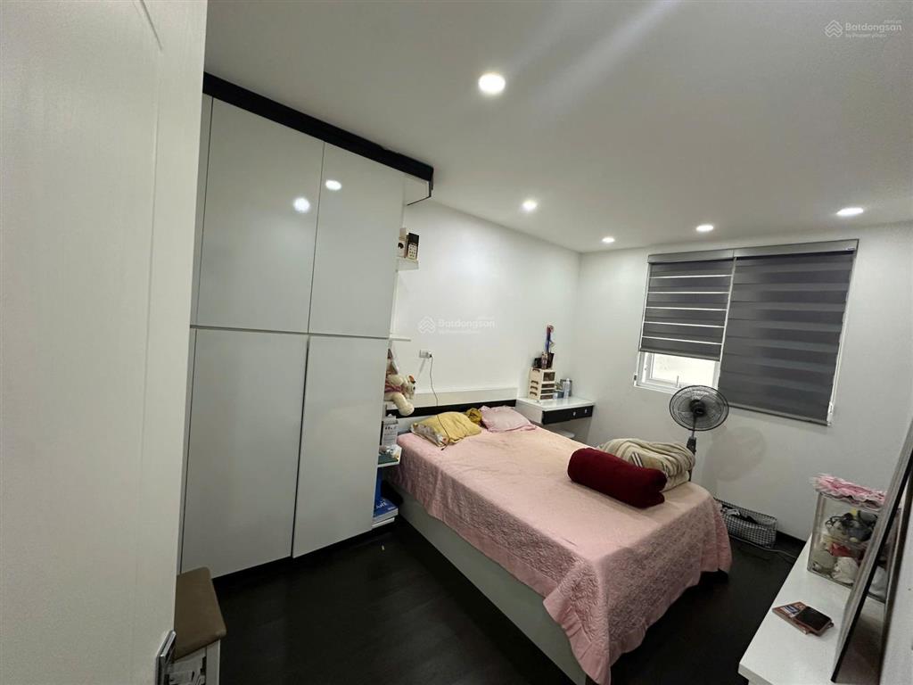Chính chủ bán căn hộ eurowindow river park tầng 30, 2 phòng ngủ, view đẹp, đầy đủ nội thất