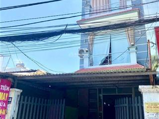 Nhà 3 tầng mặt tiền đoàn trần nghiệp gần biển hòn chồng  bắc nha trang