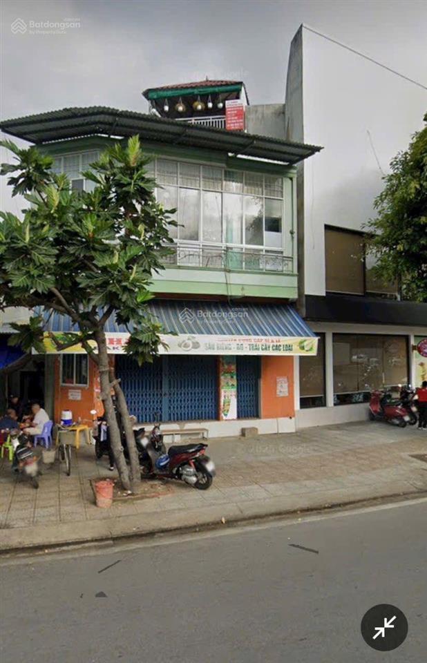 Bán nhà 2 tầng mặt biển phạm văn đồng  nha trang. view trực diện biển
