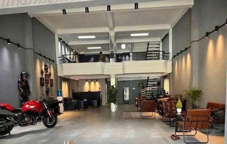 Nhà 3 tầng mặt tiền đường 2/4 (vĩnh thọ)  phường bắc nha trang