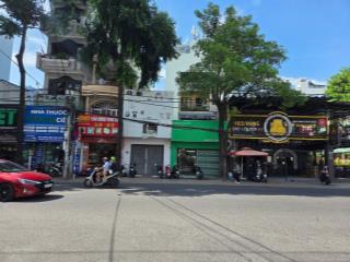 Bán đất tặng nhà cấp 4, mặt tiền nguyễn thị minh khai  nha trang. khu phố tây, cách biển 150m