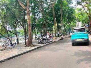 Bán nhà mới phố trịnh công sơn lô góc, ngõ thoáng, đi bộ ra hồ tây, 45m2, 14,9 tỷ