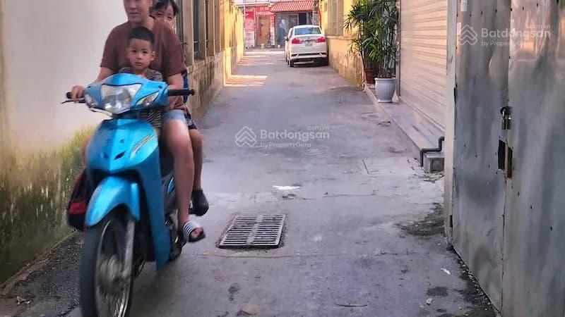 Bán nhà ngõ 115 phố nhật chiêu, ngõ ô tô, thoáng trước sau, ba bước hồ tây