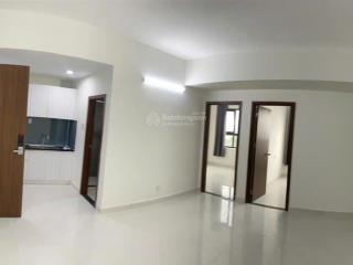 Chính chủ cần bán căn hộ 2pn 2wc, đưa 2,650 tỷ nhận nhà vào ở luôn ạ.  0908 994 ***