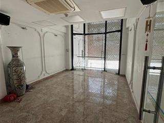 Tòa nhà 6 tầng có thang máy 488m2 mặt tiền phạm văn thuận. phù hợp mở trung tâm, spa, phòng khám