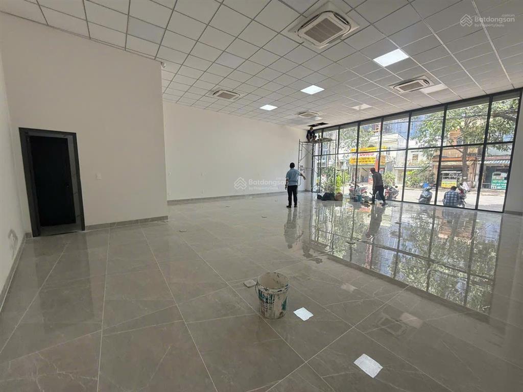 Mặt bằng 130m2 mới xây đối diện the fresia biên hòa  thích hợp mở cafe, shop, showroom, chuỗi f&b