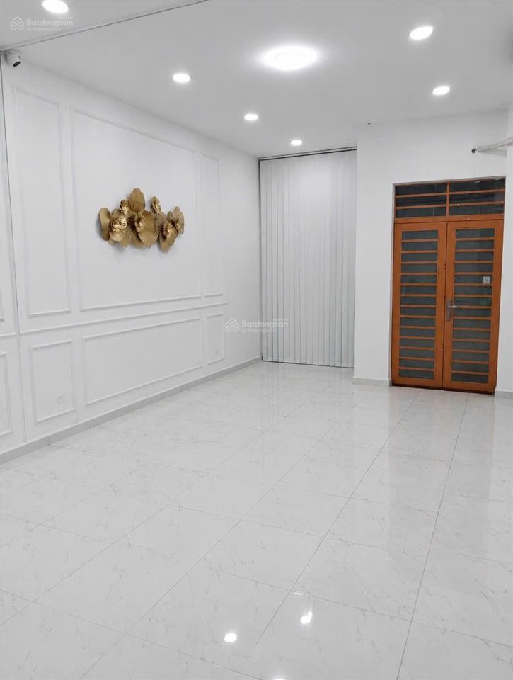 Nhà 1 trệt 3 lầu mặt tiền đường võ thị sáu, thích hợp kinh doanh, chuỗi hệ thống, văn phòng công ty