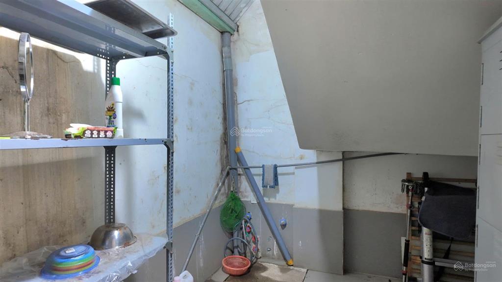 Nhà 1 trệt 3 lầu mặt tiền đường võ thị sáu, thích hợp kinh doanh, chuỗi hệ thống, văn phòng công ty