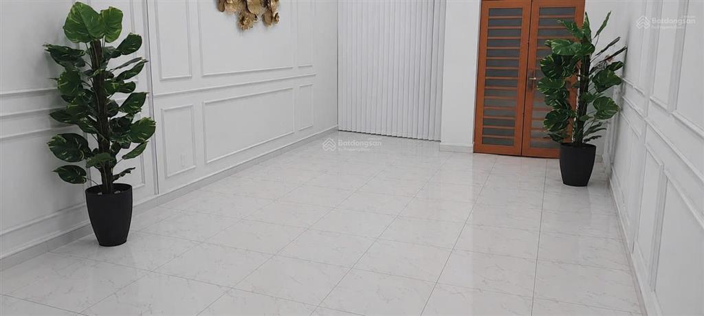 Nhà 1 trệt 3 lầu mặt tiền đường võ thị sáu, thích hợp kinh doanh, chuỗi hệ thống, văn phòng công ty