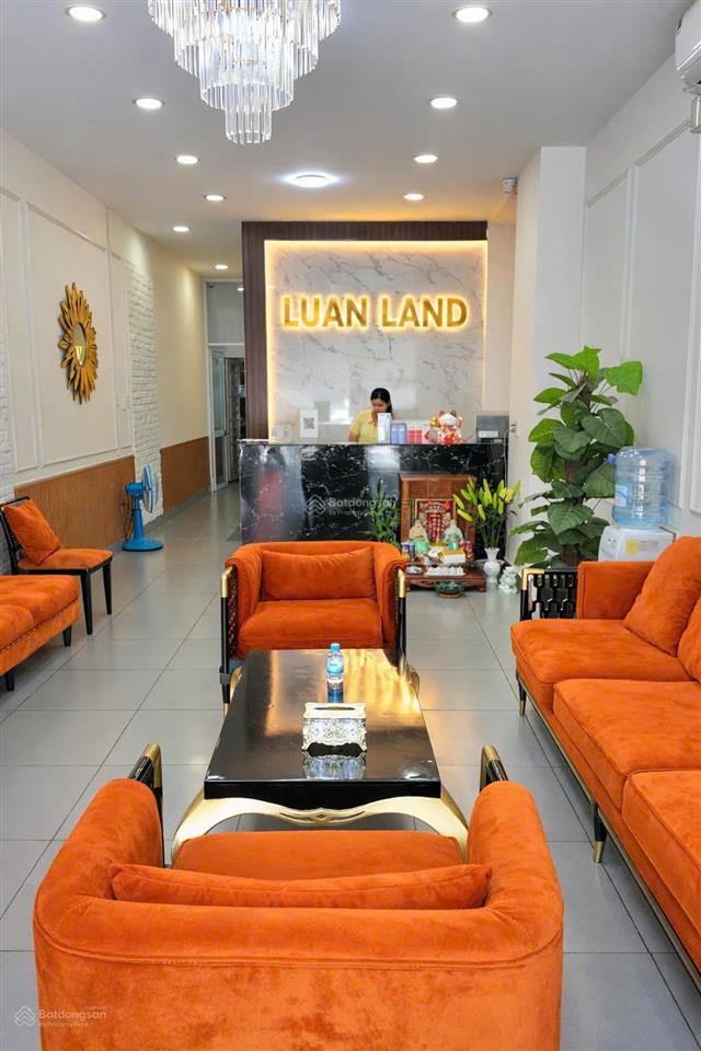 Nhà 1 trệt 3 lầu mặt tiền đường võ thị sáu, thích hợp kinh doanh, chuỗi hệ thống, văn phòng công ty