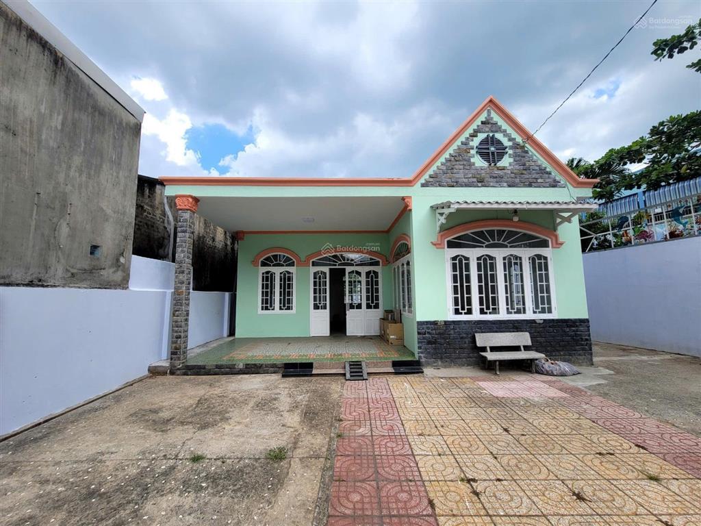 Nhà vườn 650m2 12 triệu/tháng trung tâm, không gian rộng rãi, yên tĩnh phù hợp ở, văn phòng công ty
