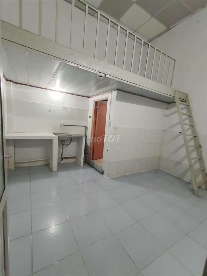 phòng 20m gần CVien Gia Định giá rẻ