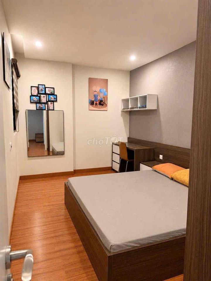 Chính chủ cần bán căn gấp hộ 3 ngủ chung cư 47 nguyễn tuân