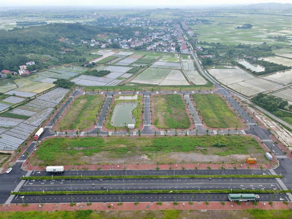 Bùng nổ dự án nam tiến  t8 ký hdcn  đón sóng ra sổ, kcn, sân bay