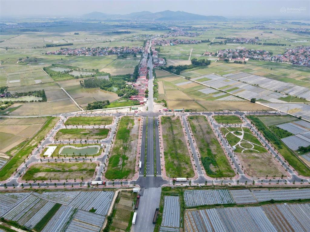 Bán đất nền tại khu dân cư nam tiến, 31 triệu/m2, 90m2, view đẹp, chính chủ
