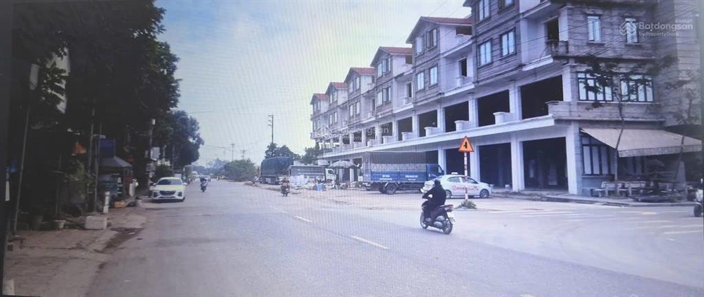 Bán gấp gấp lô bt tại kđt tiến phong, sát cổng trường thpt mê linh, dt 215m2, sđcc, giá 45tr/m2