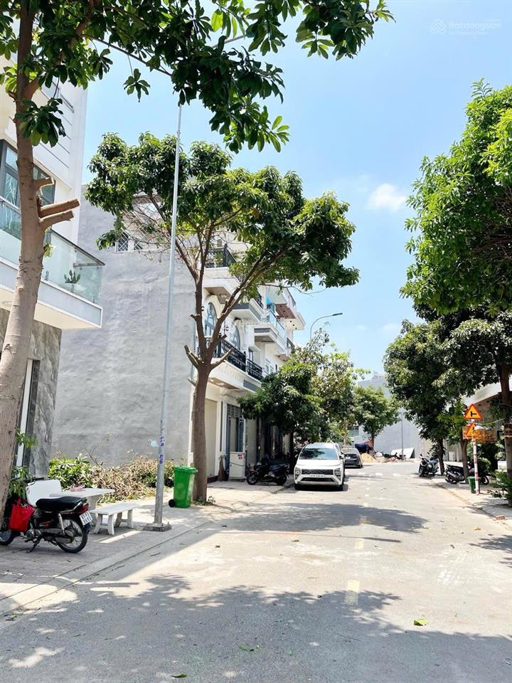 Cho thuê nhà 03 tầng tại kdc lê phong an phú, p. an phú, tp. hcm