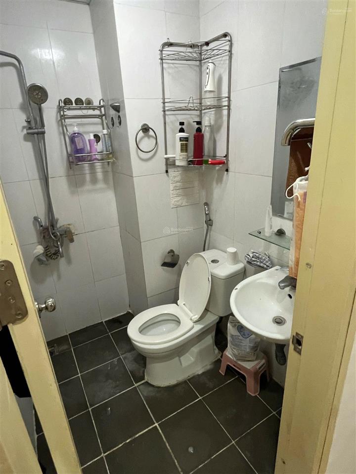 Chính chủ cần bán căn 2838hh1c 46m2. full nội thất vào ở luôn, có gia lộc cho khách thiện chí.