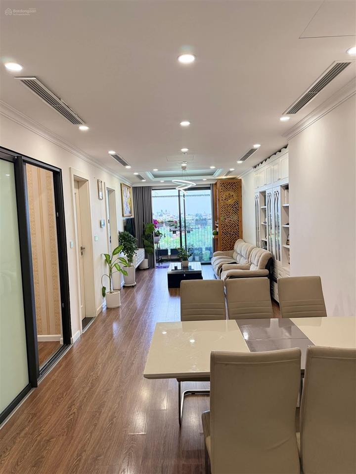 Cần bán căn hộ tại sunshine riverside giá chỉ 8.5 tỷ