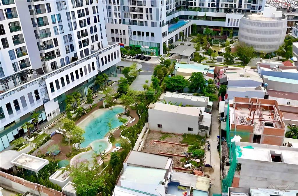Căn hộ sẵn sổ, 1pn urban green 45m² đối diện kđt vạn phúc giá tốt